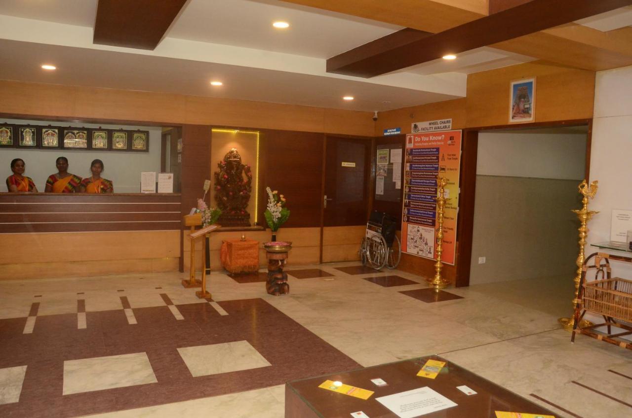 Hotel Kanakabhishegam First Hotel From The Thirukadaiyur Temple Tirukkadaiyur Екстериор снимка